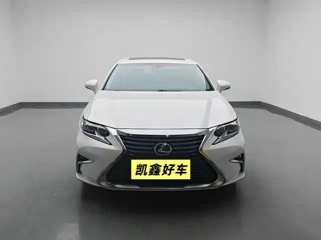Lexus ES 2015 200 Elite Edition фото 2