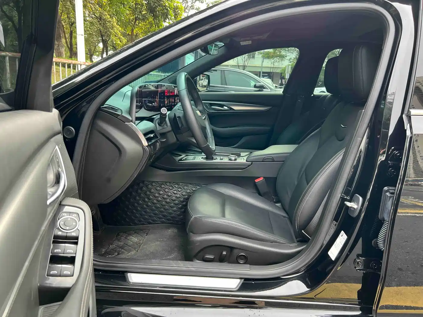 Cadillac CT5 2024 28T Luxury Model Pro фото 11