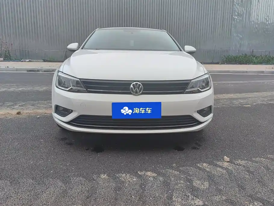Volkswagen Lamando 2017 280TSI DSG Comfort Edition фото 2