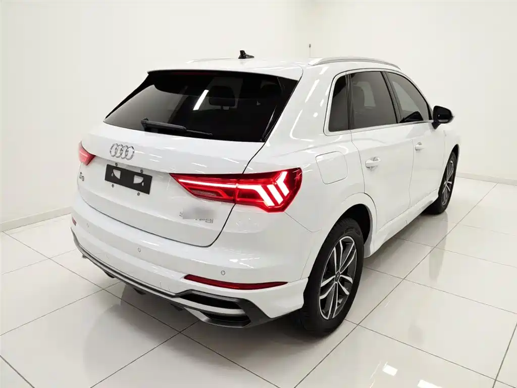 Audi Q3 2022 35 TFSI Progressive Dynamic фото 5