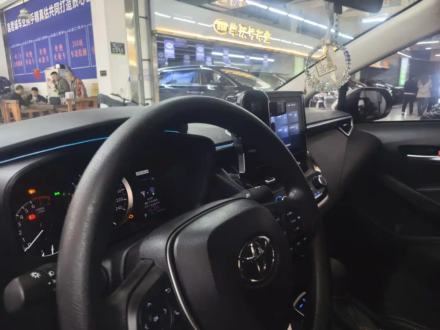 Toyota Corolla 2021 1.2T S-CVT Elite Edition фото 14