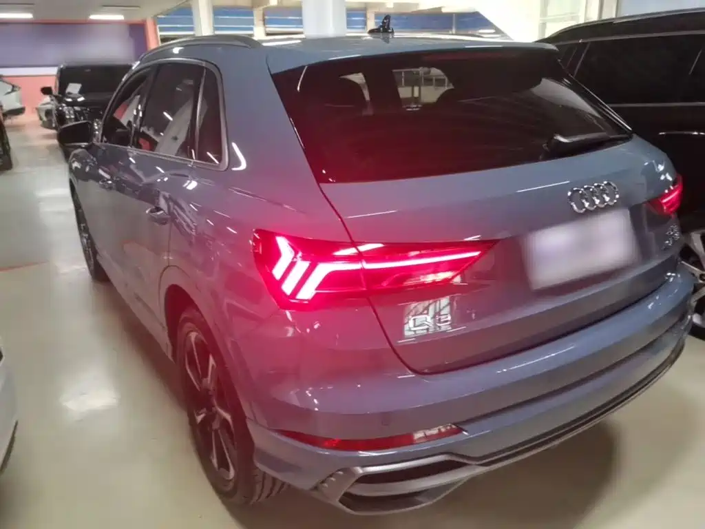 Фото 5 - Audi Q3