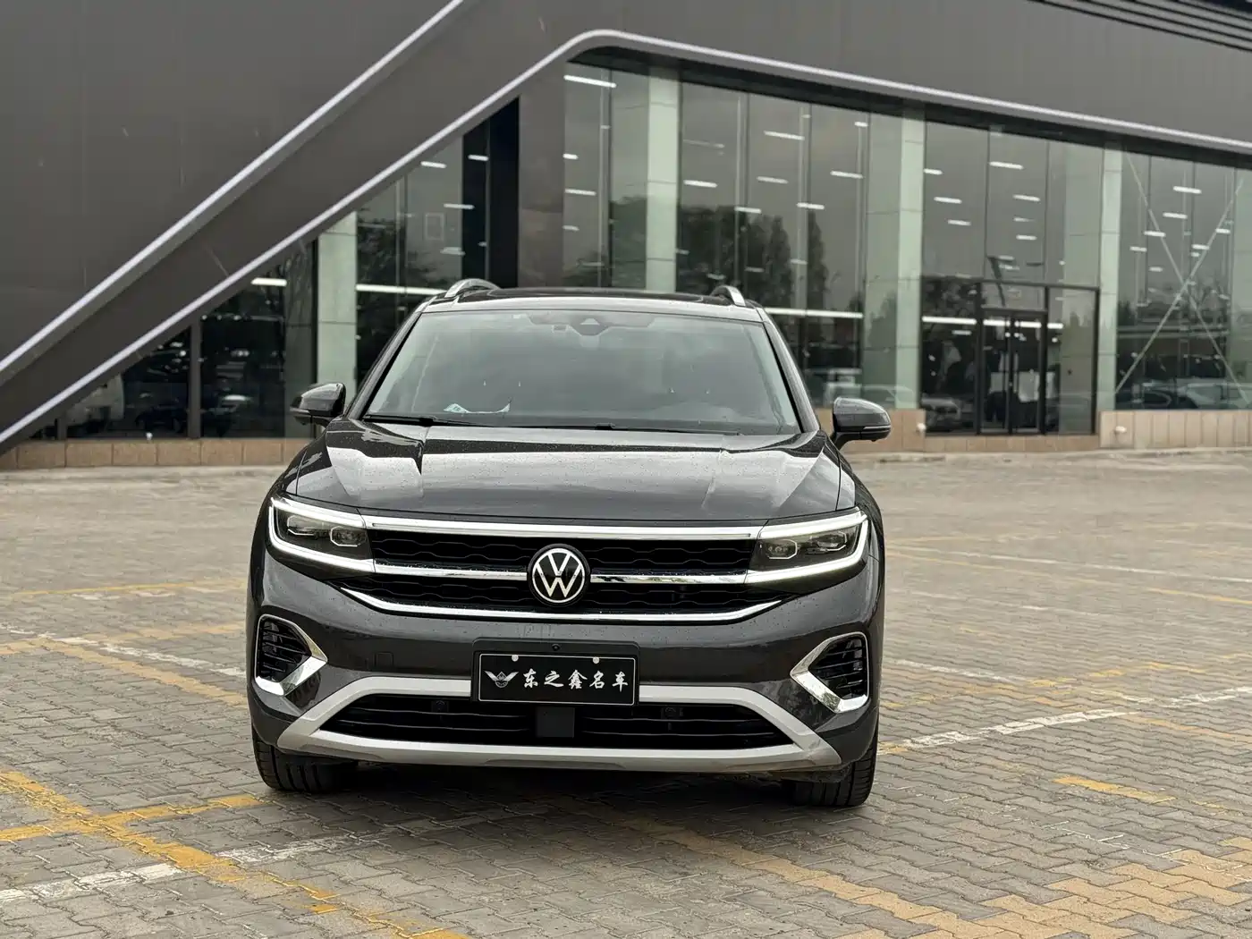 Volkswagen Talagon 2023 Facelift 380TSI 4WD Flagship Victory Edition 7-Seater фото 5