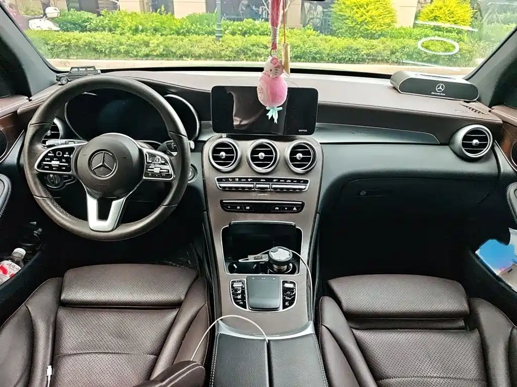 Mercedes-Benz GLC 2020 Facelift GLC 260 L 4MATIC Luxury фото 13