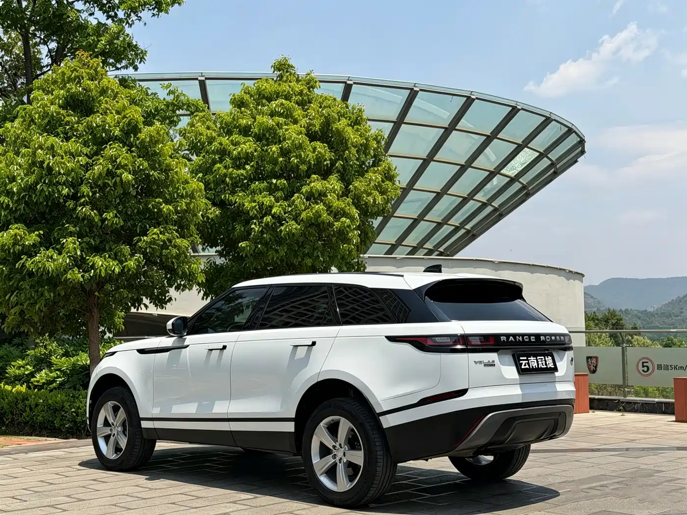 Land Rover Range Rover Velar 2017 P380 S фото 9