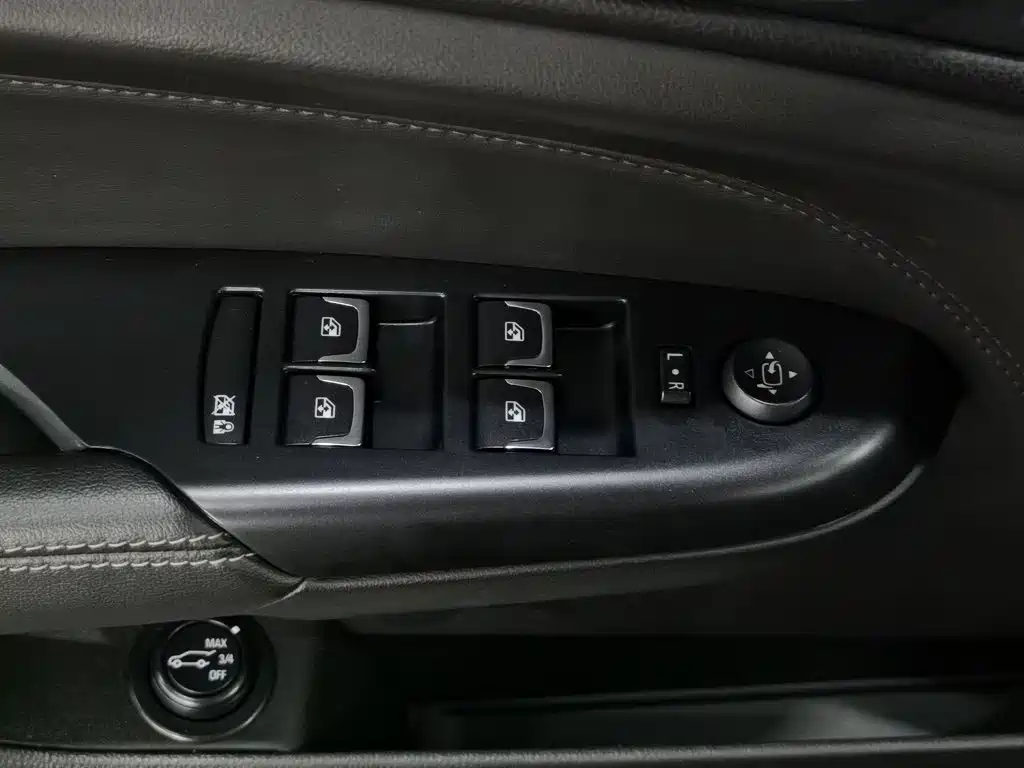 Cadillac SRX 2015 2014 3.0L Luxury Model