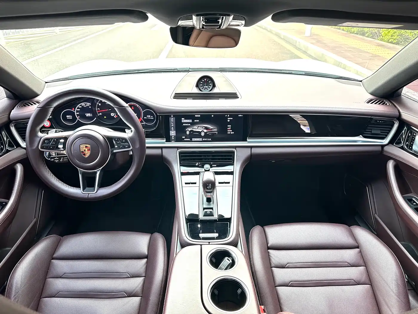 Porsche Panamera 2017 Panamera 3.0T фото 11