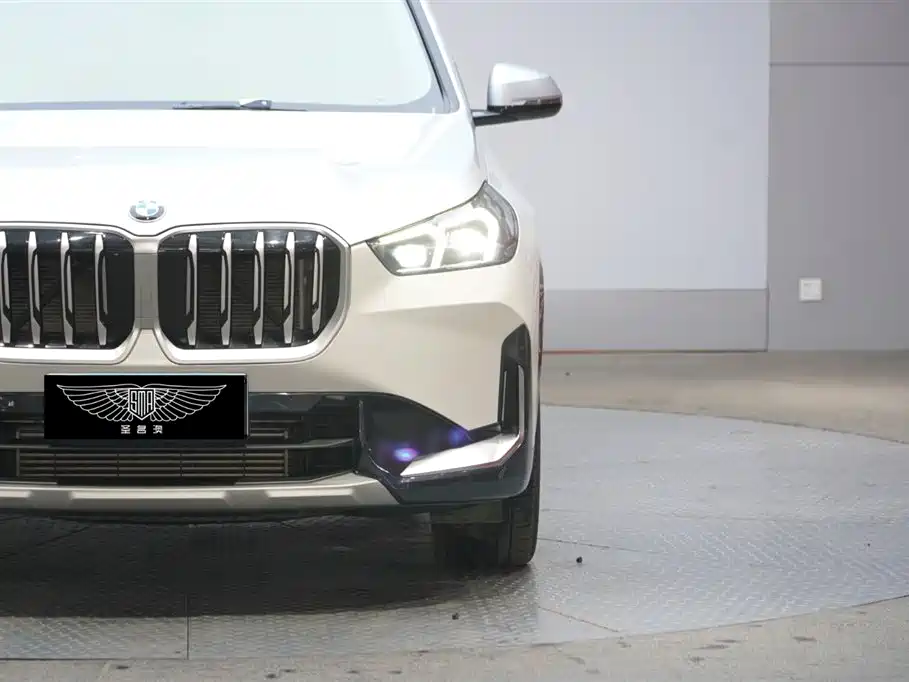 BMW X1 2024 sDrive25Li X Design Package фото 3