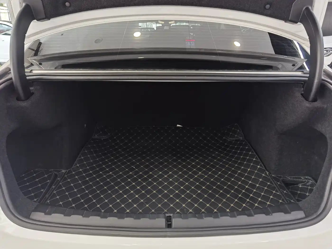 BMW 3 Series 2021 325Li M Sport Package фото 19