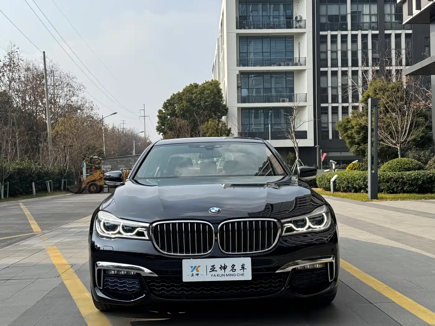 BMW 7 Series 2018 740Li xDrive Premium Type M Sport Package фото 2