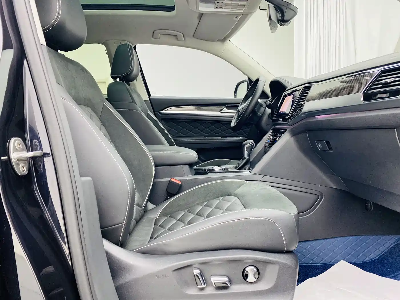 Volkswagen Teramont 2020 Teramont X 380TSI 4WD Premium Luxury фото 14