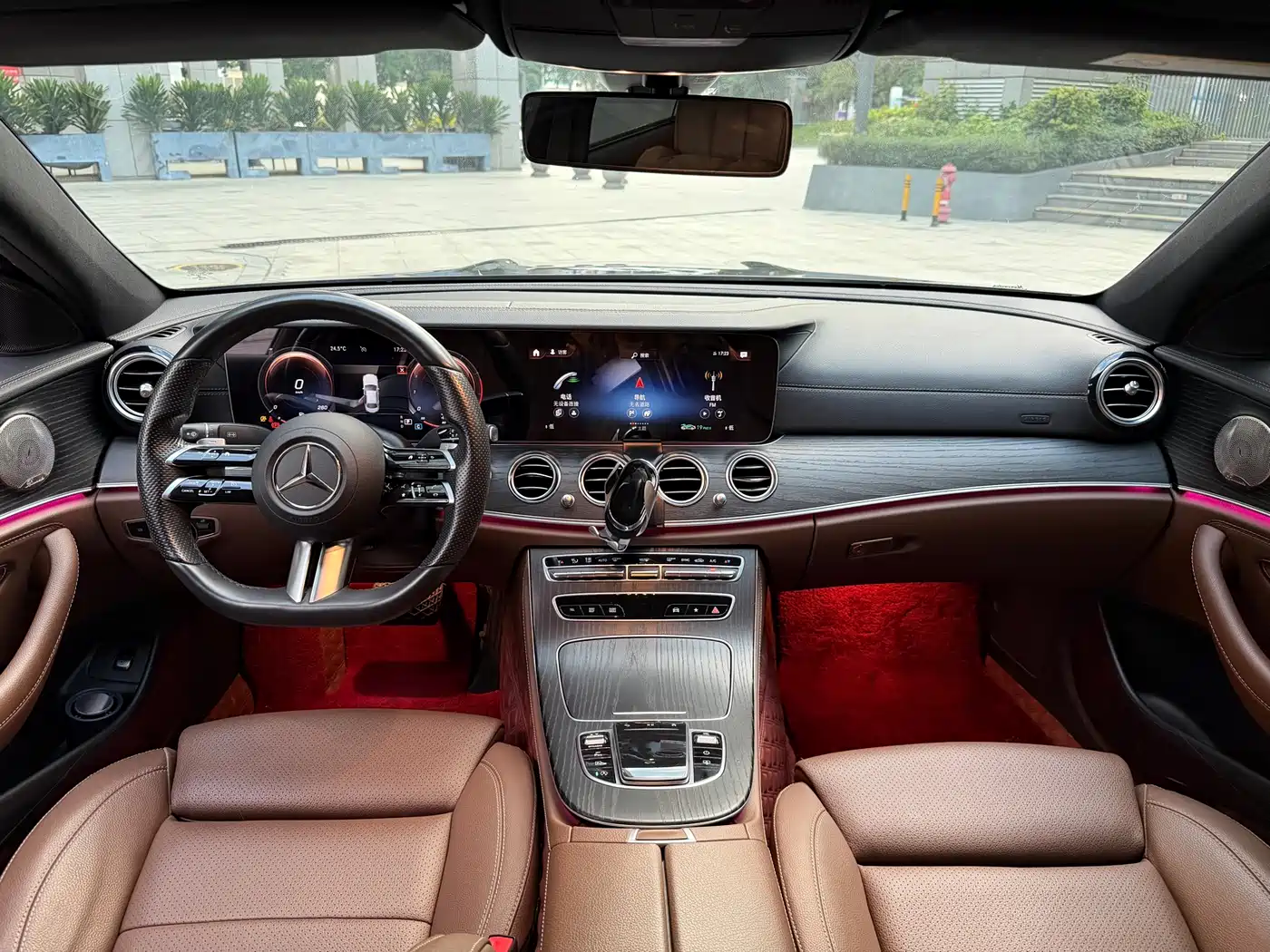 Mercedes-Benz E-Class 2022 E 300 L Sport Luxury фото 4