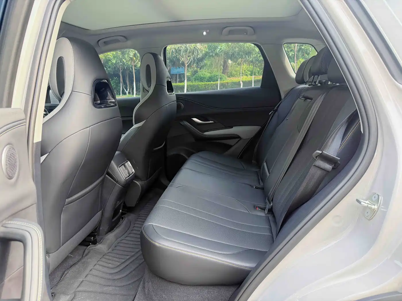BYD Seal 05 DM-i 2025 DM-i Smart Drive Edition 115KM Flagship фото 11