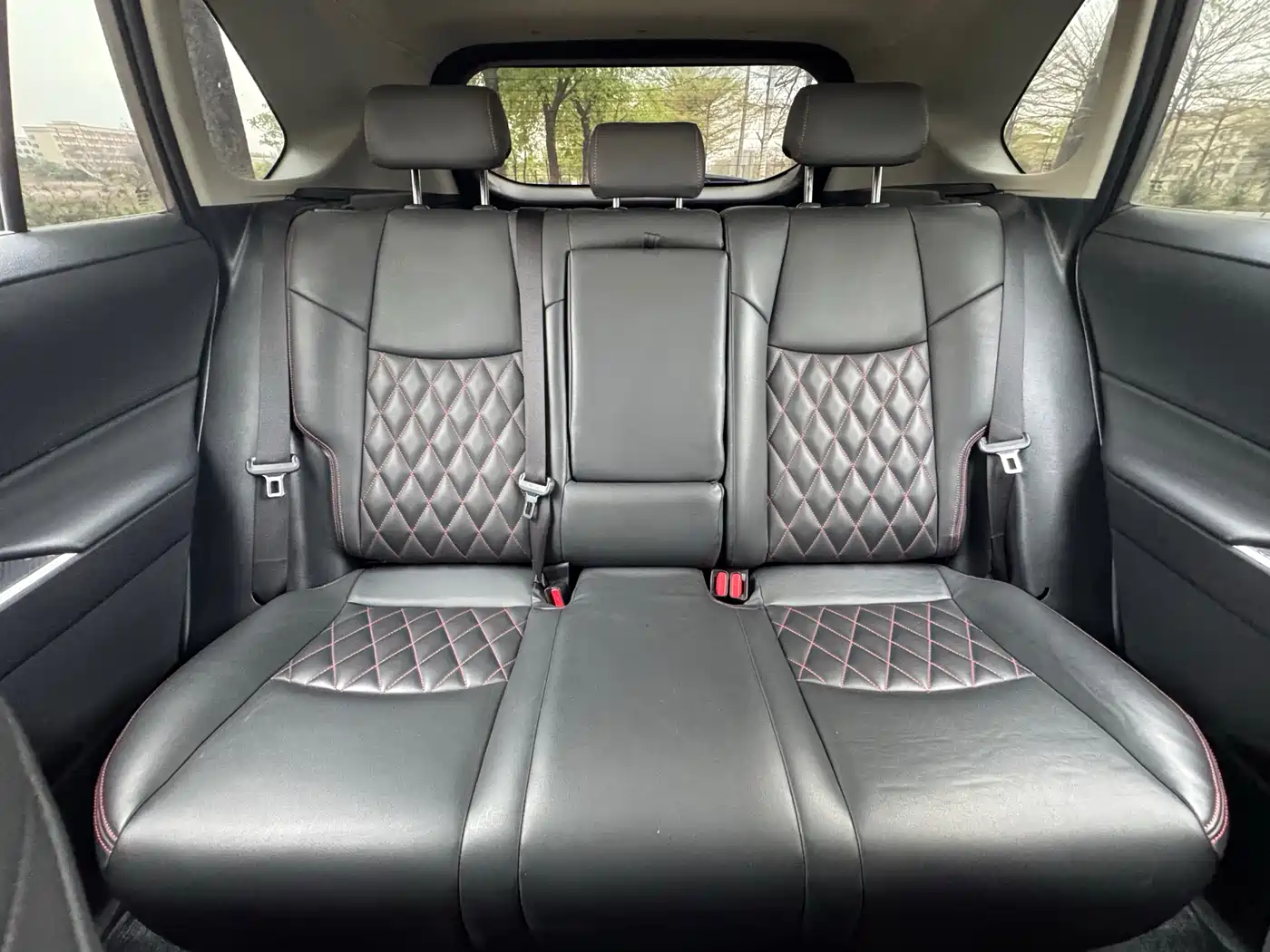 Toyota RAV4 Rongfang 2024 2.0L CVT FWD Urban Edition фото 12