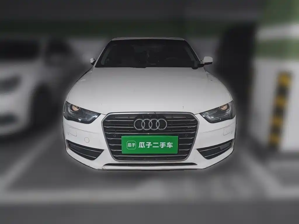 Audi A4L 2016 35 TFSI Automatic Comfort фото 24