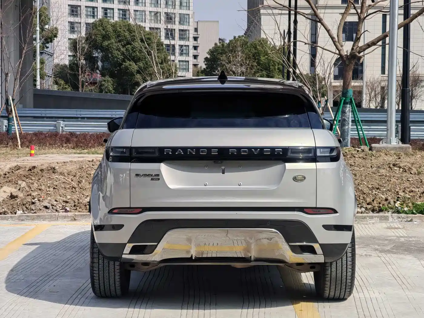 LAND ROVER RANGE ROVER AURORA