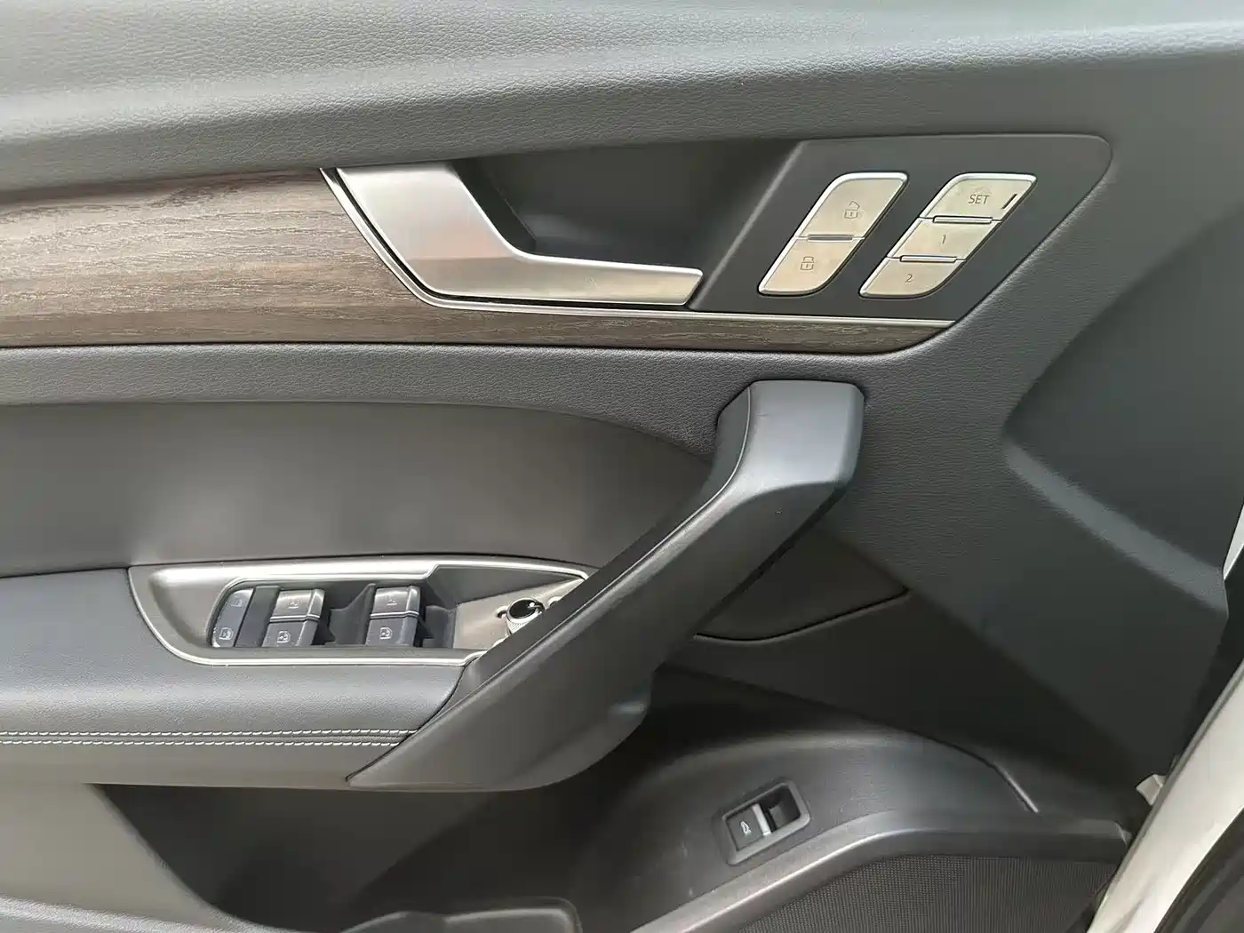 Audi Q5L 2023 40T Fashion Elegance фото 17