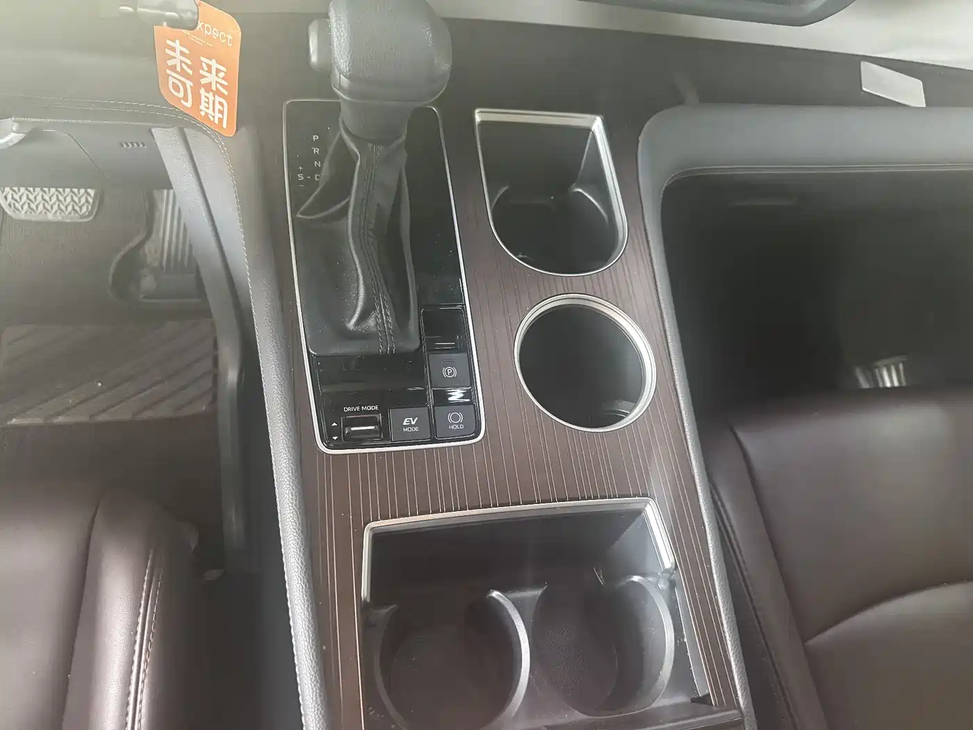 Toyota Sienna 2023 2.5L Hybrid Comfort Edition фото 7