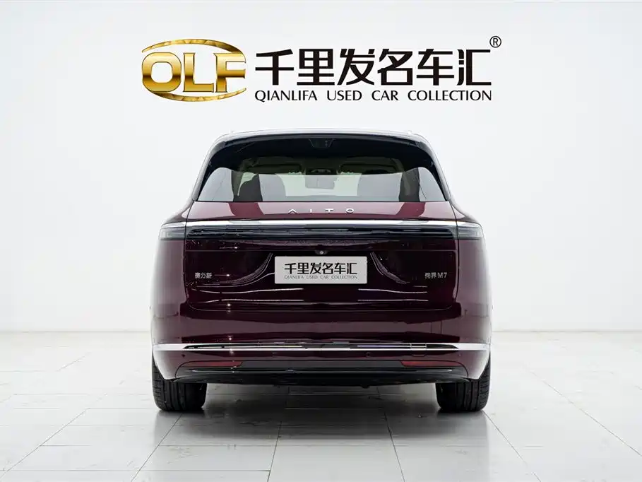 AITO Wenjie AITO M7 2026 Extended Range Max AWD 5-seater фото 5