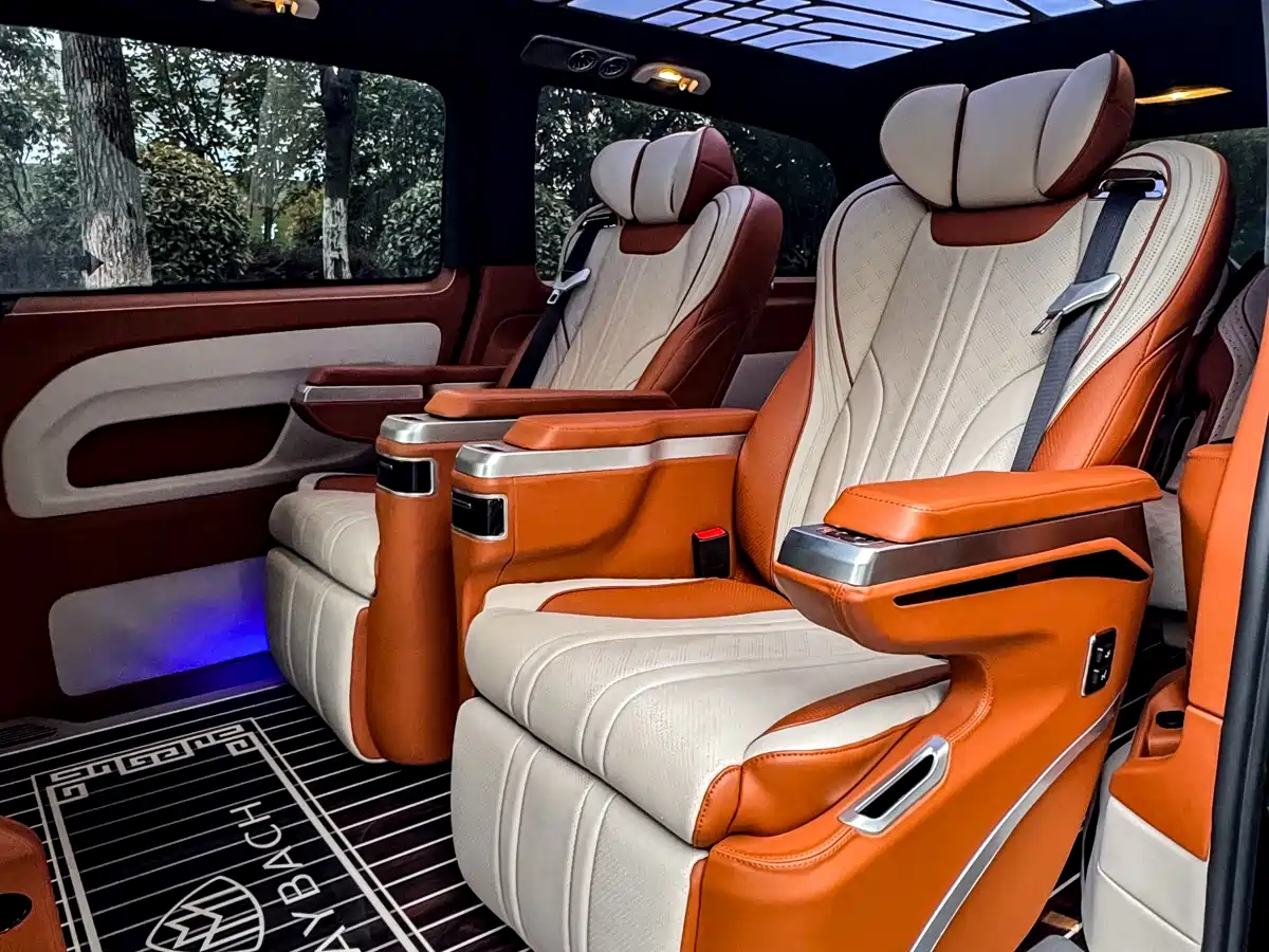 Mercedes-Benz Vito 2021 2.0T Business Edition 7-seater фото 13