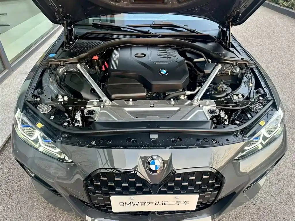 BMW 4-SERIES