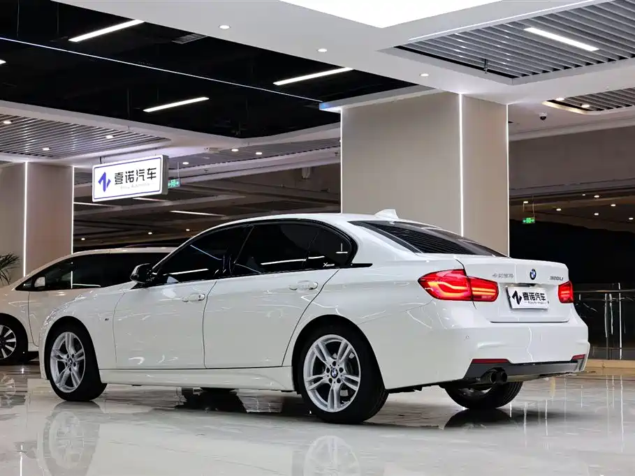 BMW 3 Series 2017 320Li M Sport фото 4