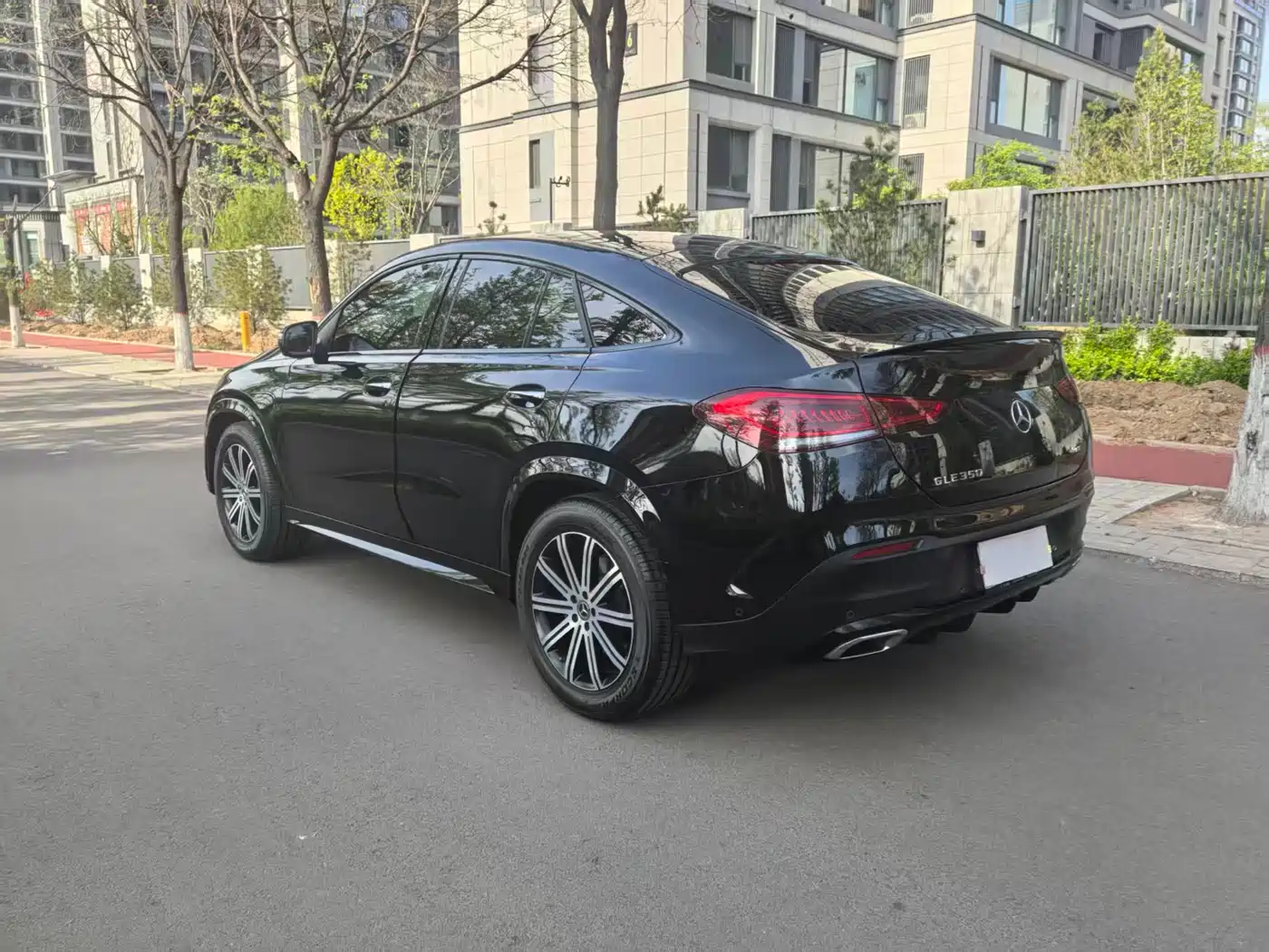 Mercedes-Benz GLE Coupe 2020 GLE 350 4MATIC Coupe SUV Luxury фото 6