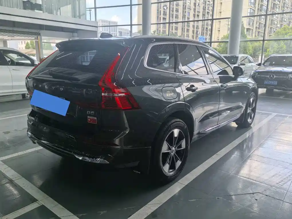 Photo 13 - Volvo XC60