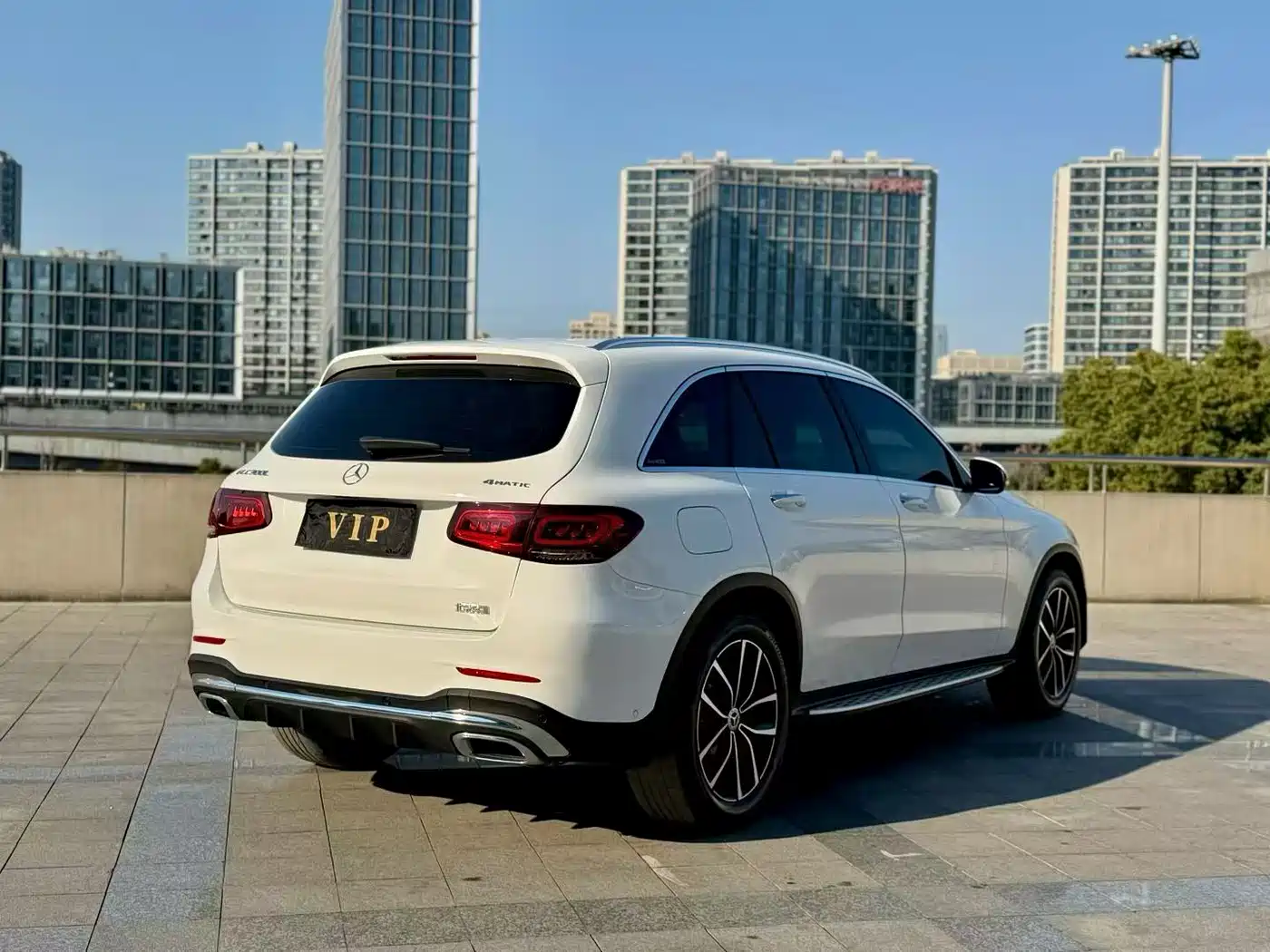 Mercedes-Benz GLC 2022 Model GLC 300 L 4MATIC Luxury Edition фото 8
