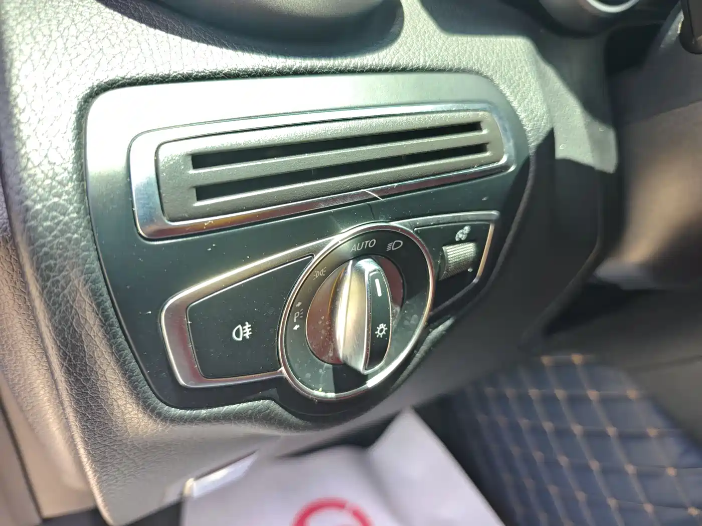 Mercedes-Benz GLC Coupe 2018 GLC 200 4MATIC Coupe SUV фото 6