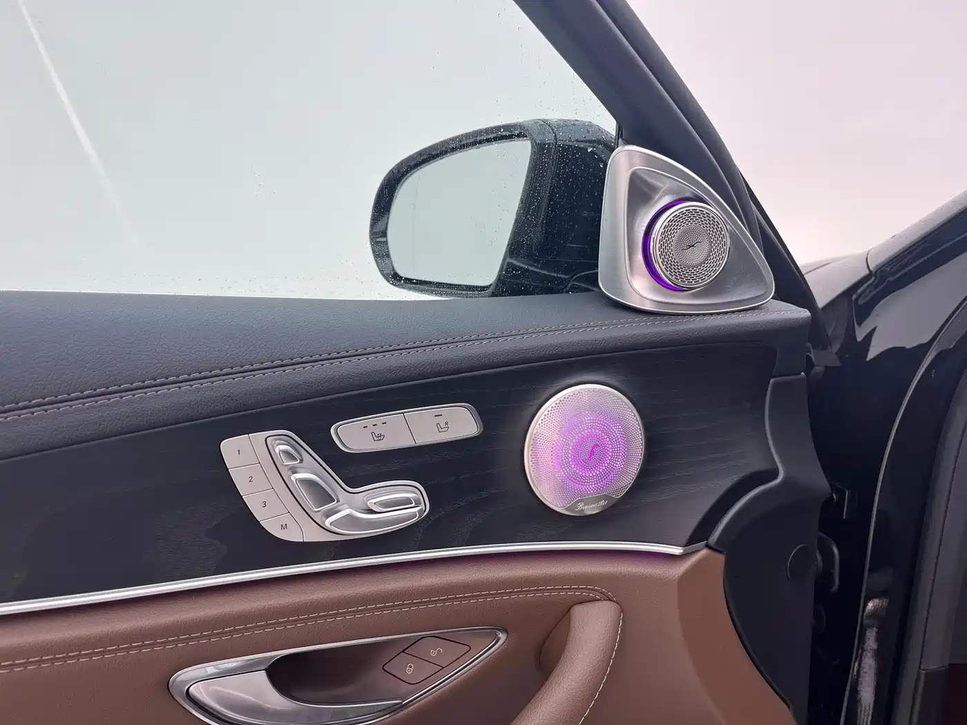 Mercedes-Benz E-Class 2023 E 300 L Sport Luxury фото 5
