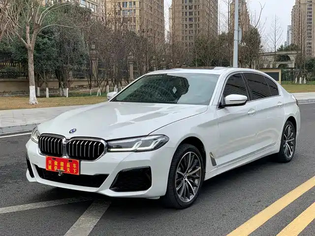 BMW 5 Series 2022 Model Third Facelift 530Li Premium M Sport Package