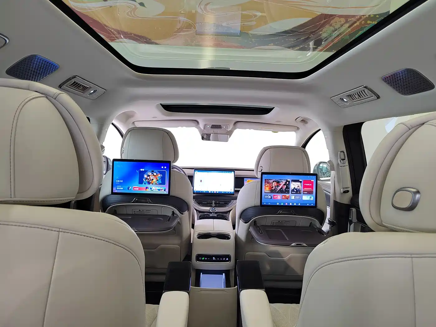 Denza D9 2025 2025 Model DM-i Smart Drive Edition 1020 AWD Flagship