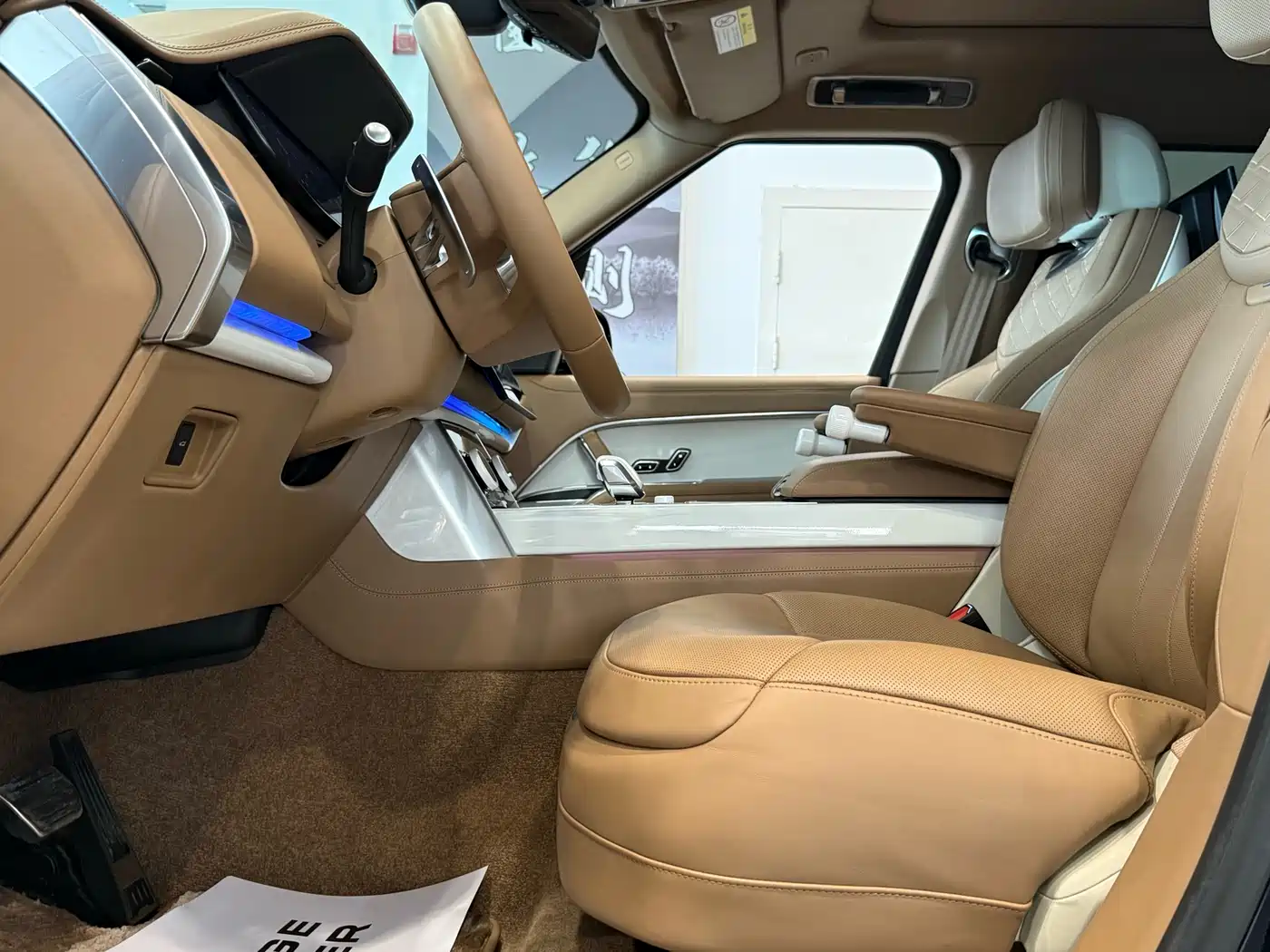 LAND ROVER RANGE ROVER