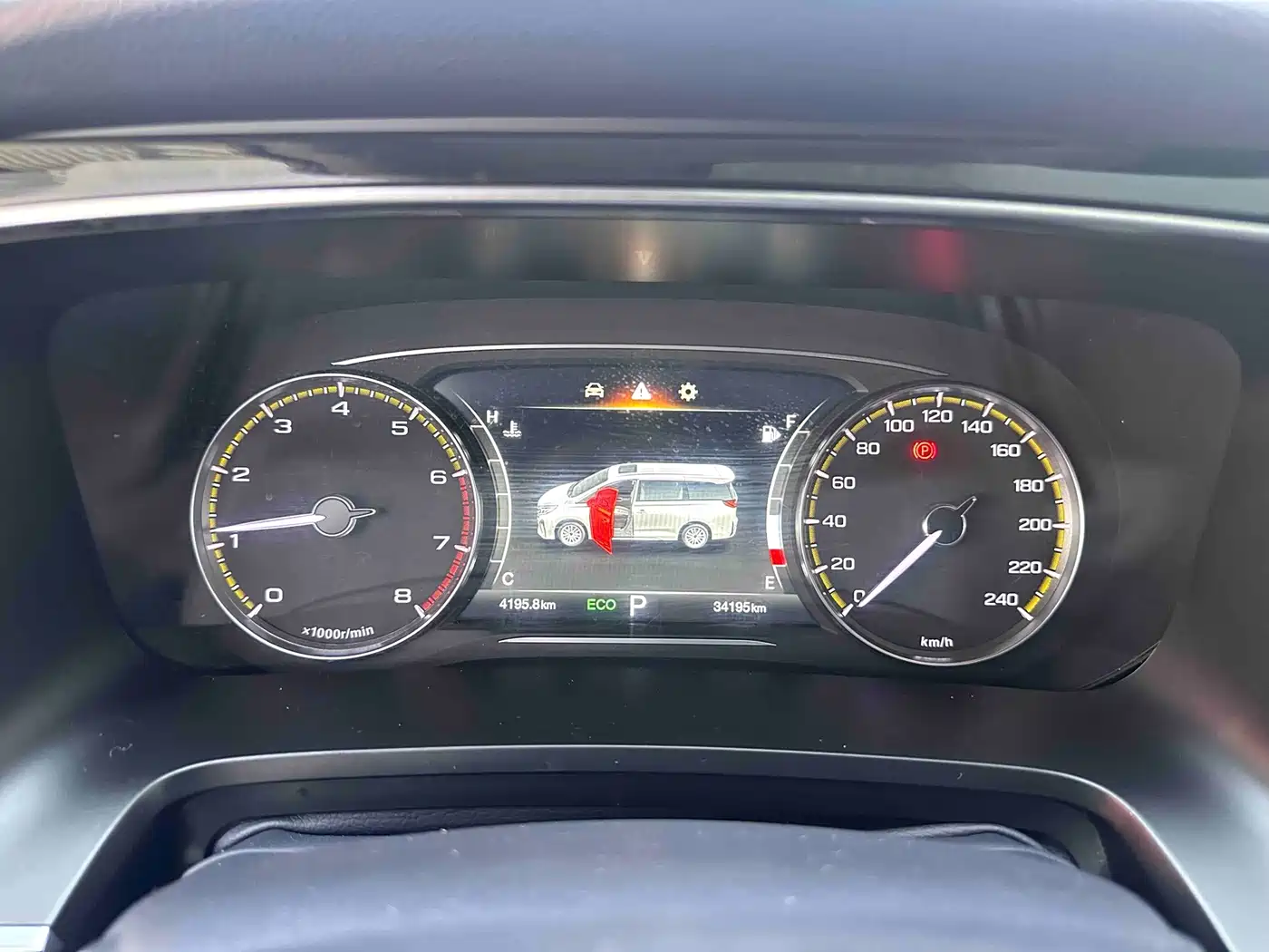 GAC Trumpchi Trumpchi M8 2024 Leadershow Series 390T Luxury Edition фото 8