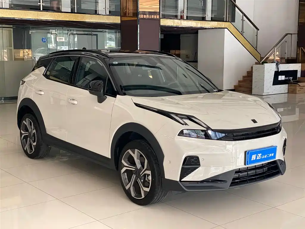 Lynk & Co 06 2025 Renew 1.5T Halo фото 3
