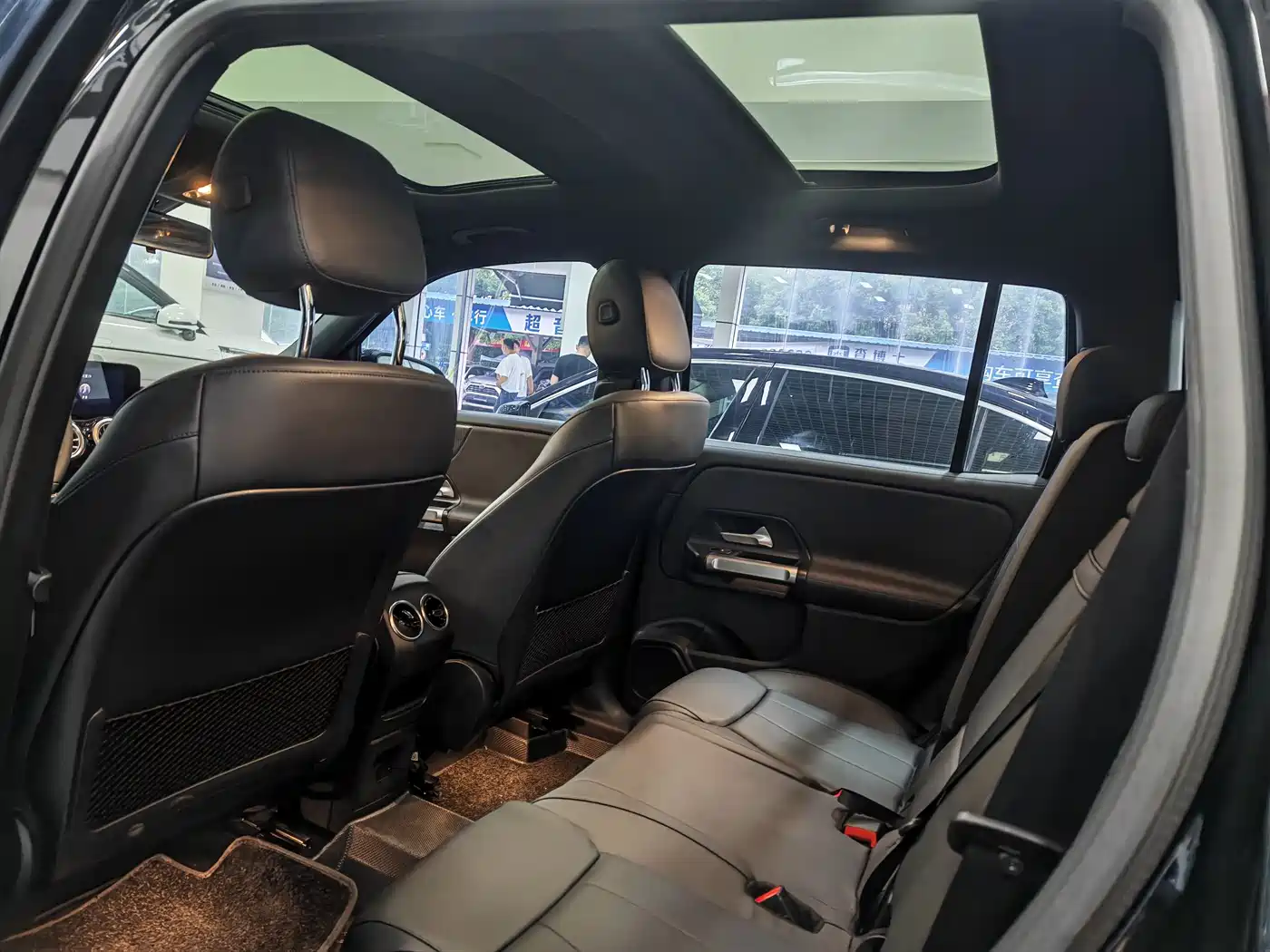 Mercedes-Benz GLB 2022 Facelift II GLB 200 Dynamic фото 8