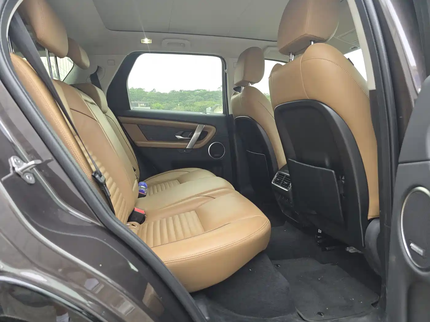 Land Rover Discovery Sport 2024 Luxury Custom Edition фото 16