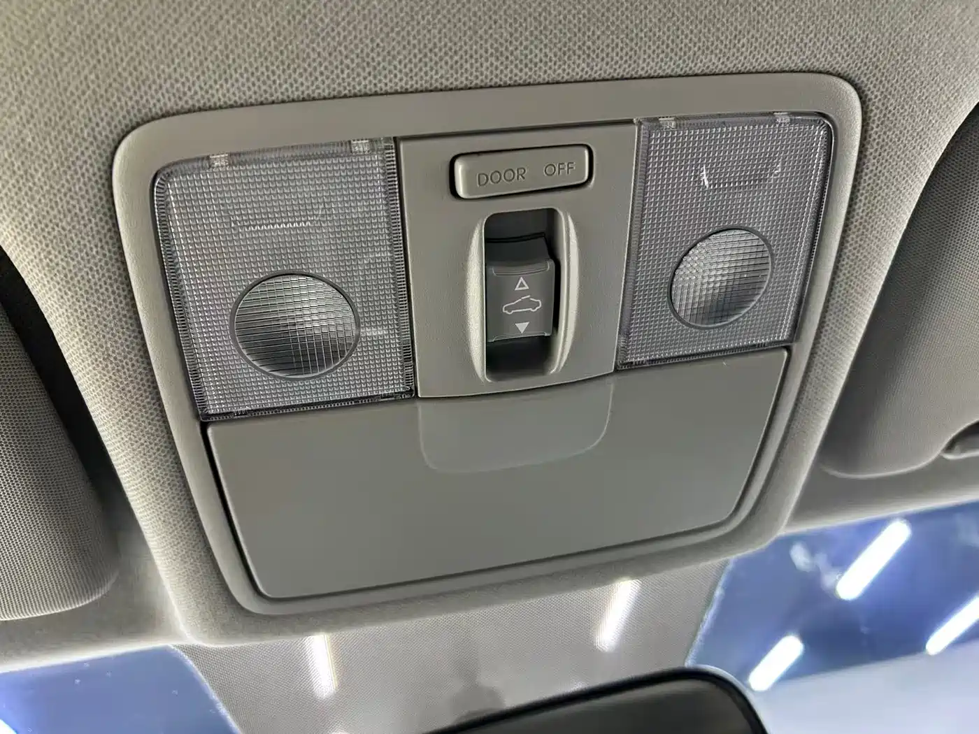 Kia KX1 2021 1.4L CVT Fun Sunroof Version фото 16