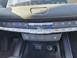 Photo 17 - Cadillac XT4