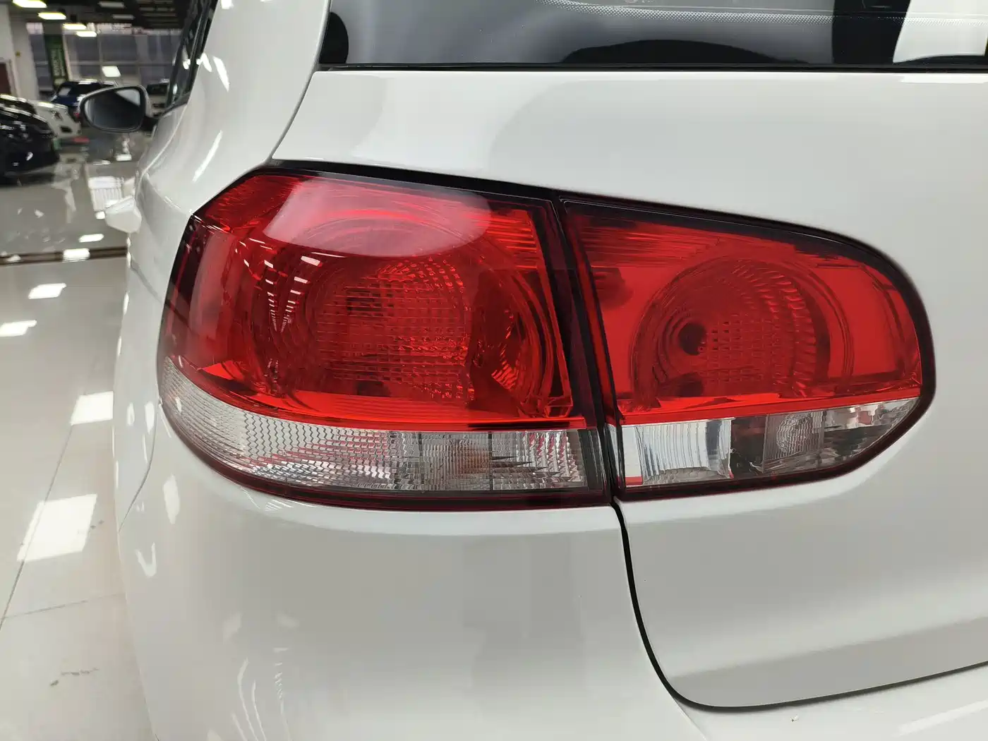 Фото 21 - Volkswagen Golf