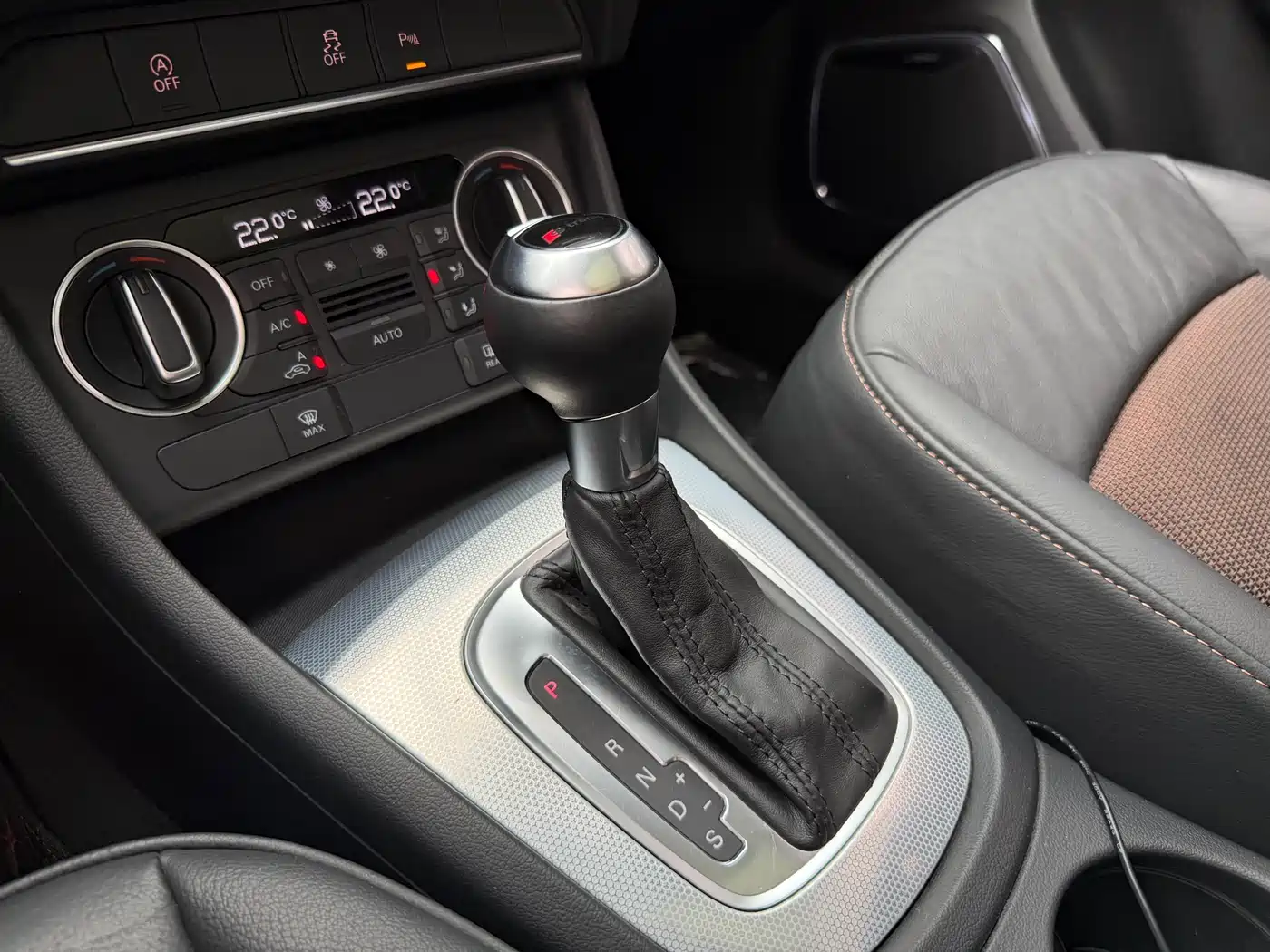 Audi Q3 2016 30 TFSI Fashion фото 7