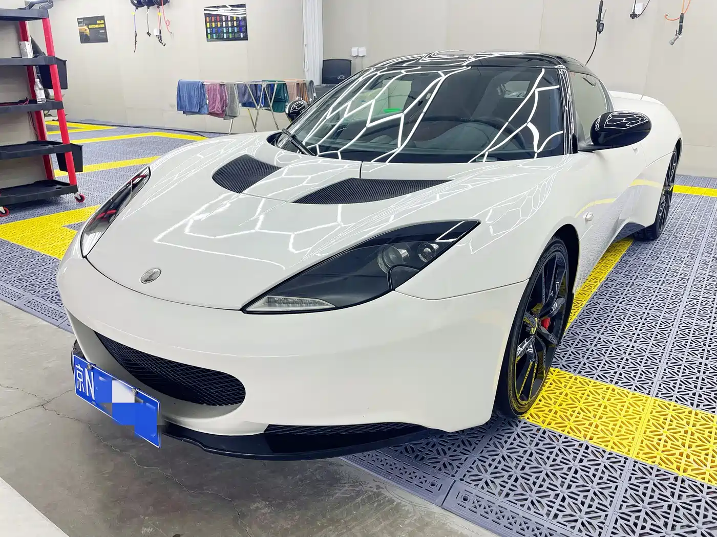 LOTUS SPORTS CAR EVORA