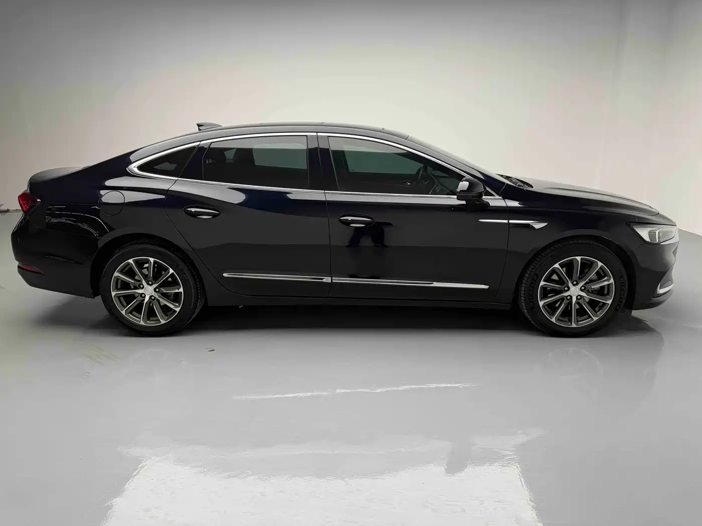 Buick LaCrosse 2019 28T Luxury Edition фото 18