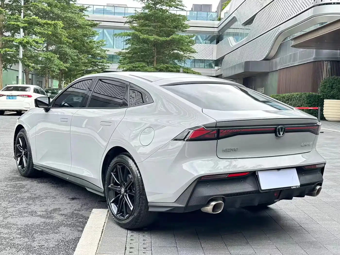 CHANGAN UNI-V