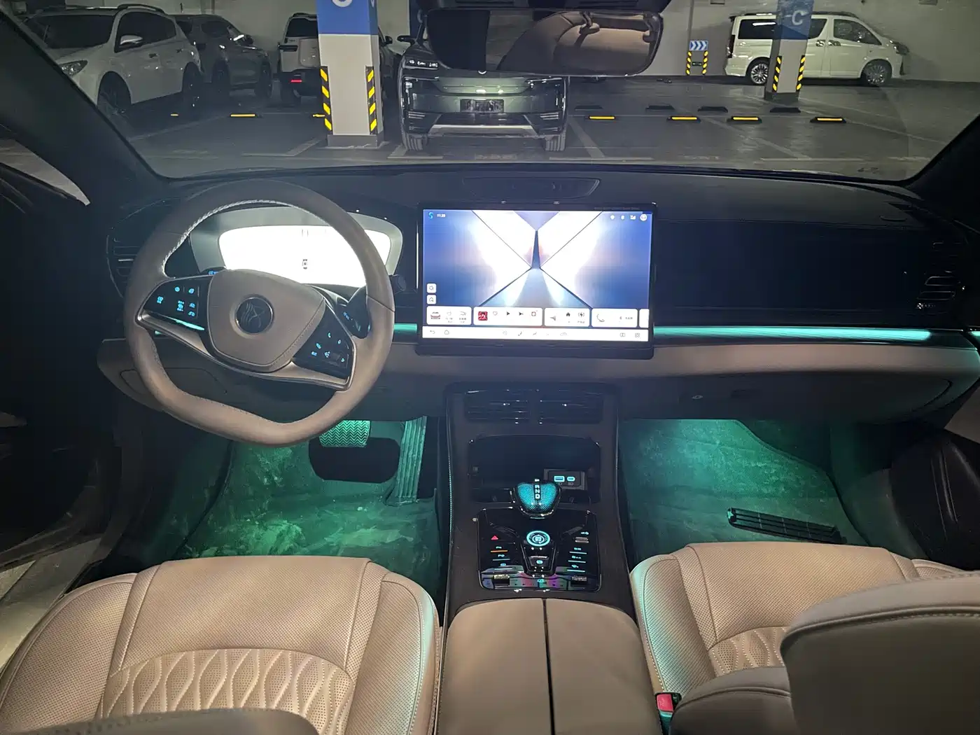 BYD Han 2025 Model EV 701KM LiDAR Smart Driving Version фото 8