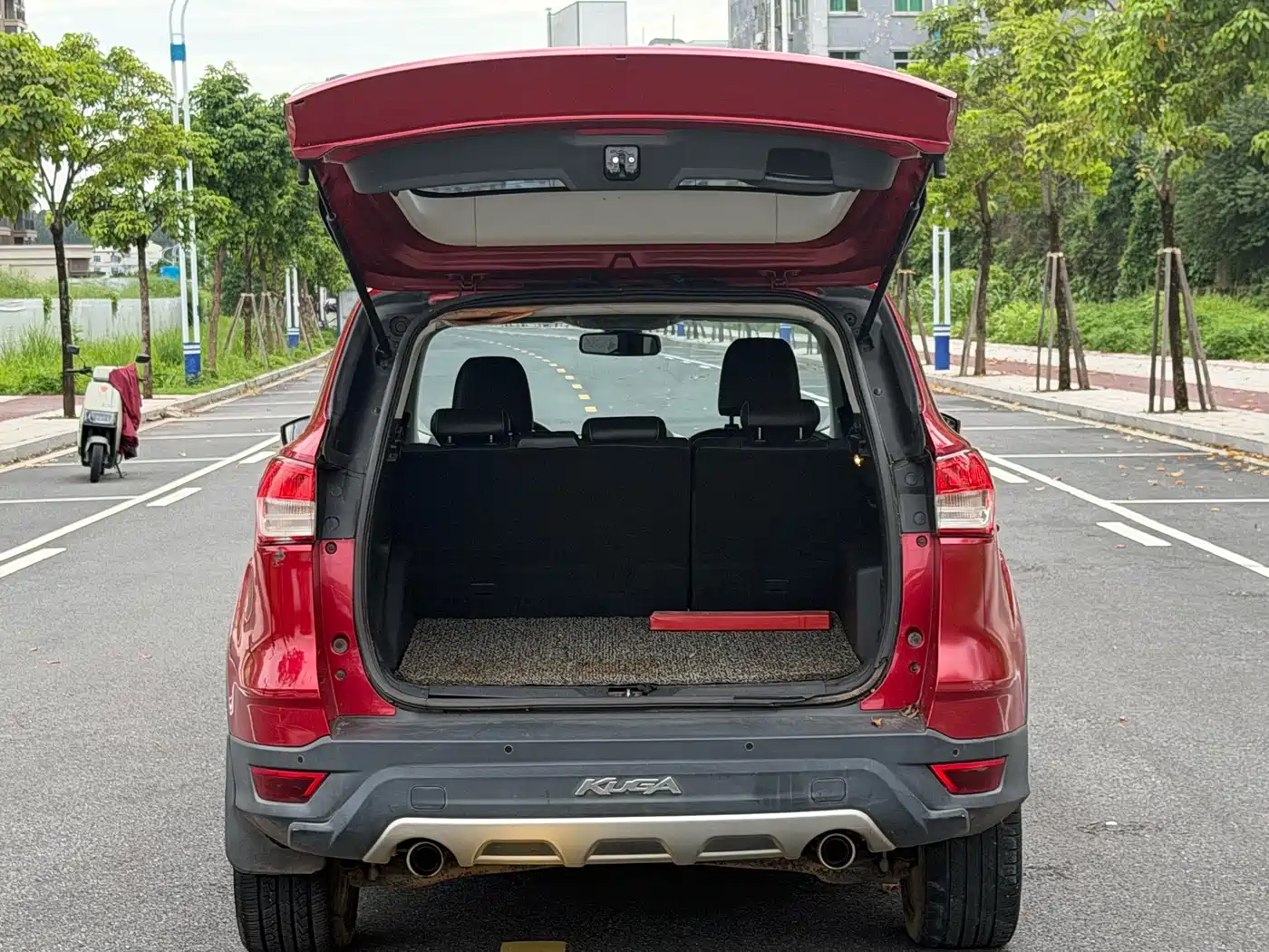 Ford Kuga 2013 2013 1.6L GTDi FWD Trend