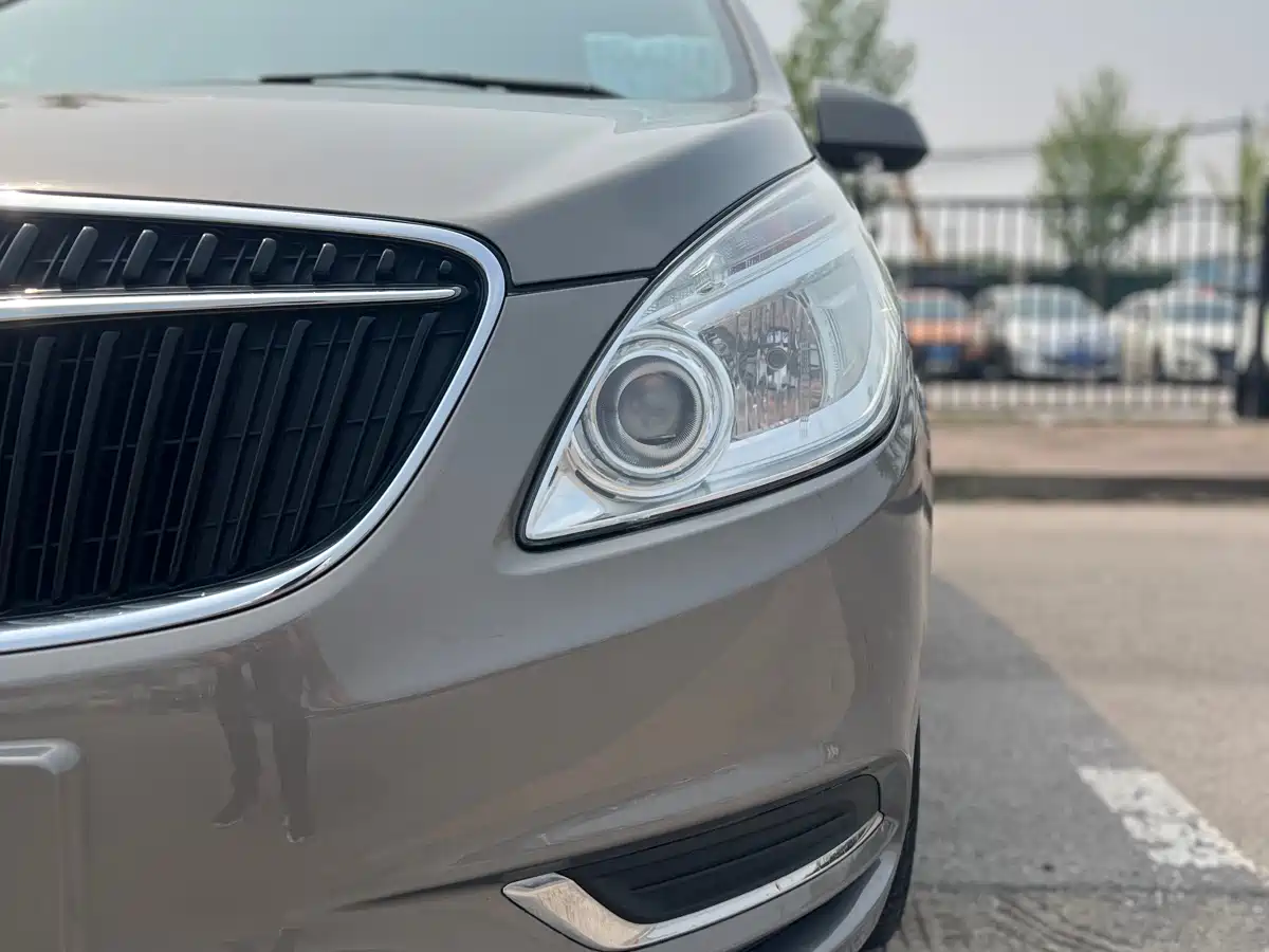 Buick GL8 2017 25S Comfort China V фото 7