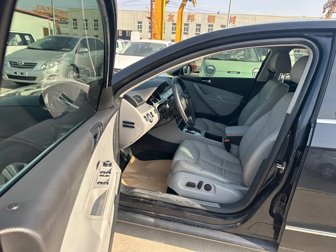 Volkswagen Magotan 2011 1.8TSI DSG Comfort фото 14