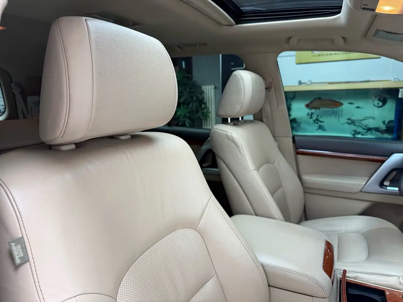 Toyota Land Cruiser 2012 4.6L Automatic VX-R фото 39